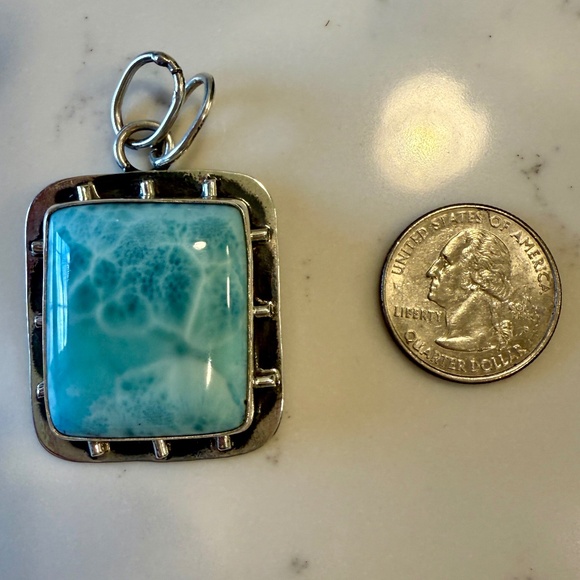 Large Natural Larimar Sterling Silver Pendant. - Picture 3 of 8